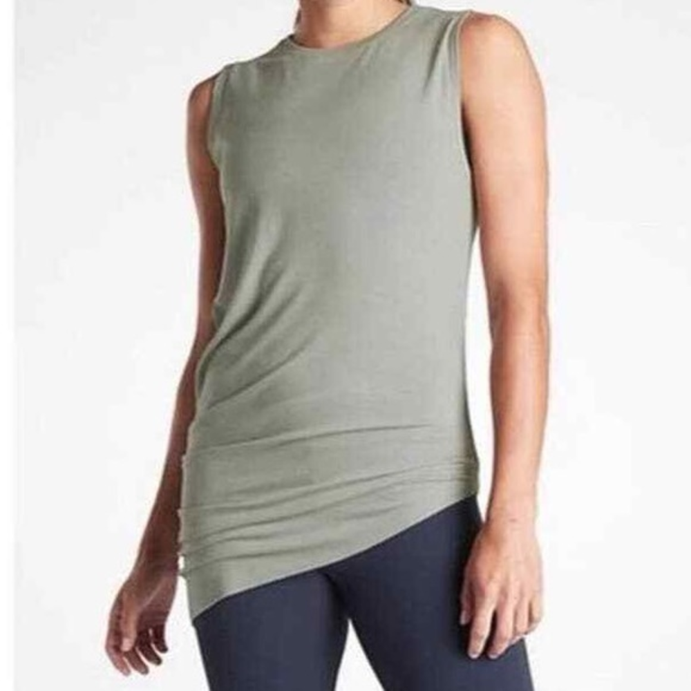 Athleta Cloudlight‎ Restore Tank Light Sage Green Medium